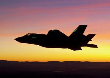 F-35B Uçmayı Özledi