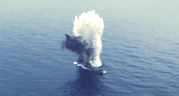 Denizcilerden Tam İsabet