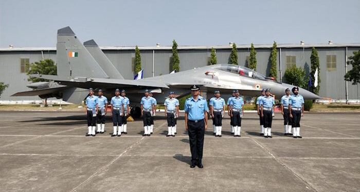 Hindistan, FASBAT’a El Attı