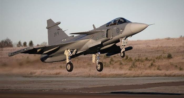 Saab’ın İkinci Gripen E, İlk Uçuşunu Gerçekleştirdi