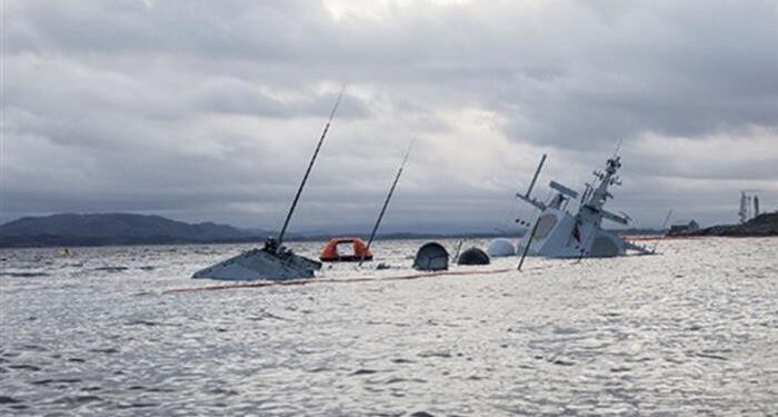 Çarpışan Norveç Fırkateyn Köprüsünde ABD’li Subay Eğitim mi Alıyordu?