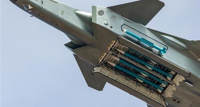 J-20, Havada Yakıt İkmali Alabilir