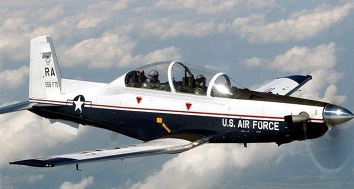 Amerikan T-6’larına Kraliyet Çözümü