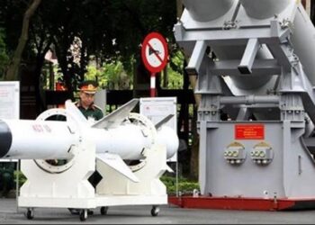 Vietnam Uyduyla Vuracak