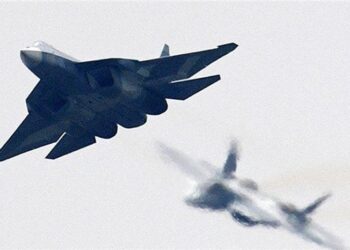 Su-57 Pilotları Tulumları Deniyor