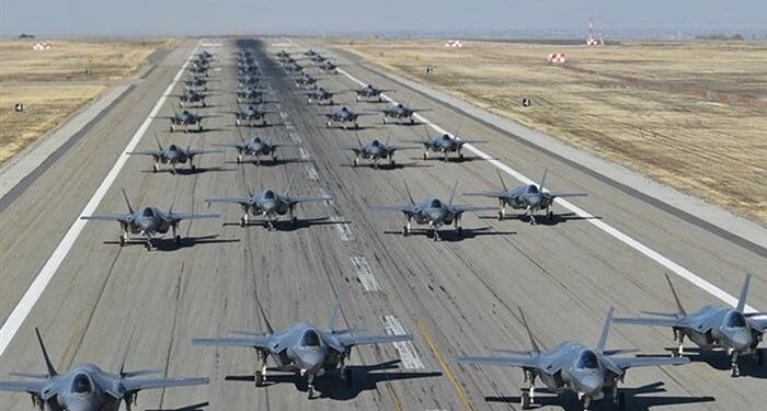 Birleşik Krallık Lakenheath Üssü’nü ABD F-35’lerine Hazırlıyor