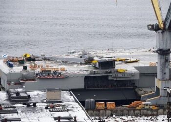 Rus Uçak Gemisinin Tamir Maliyeti 1 Milyon Dolar