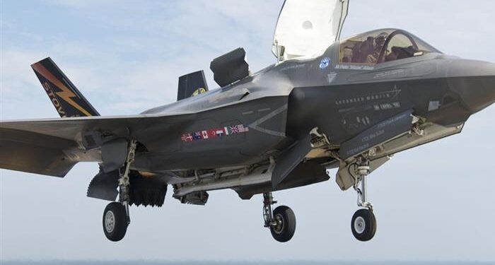 Birleşik Krallık için 138 adet F-35