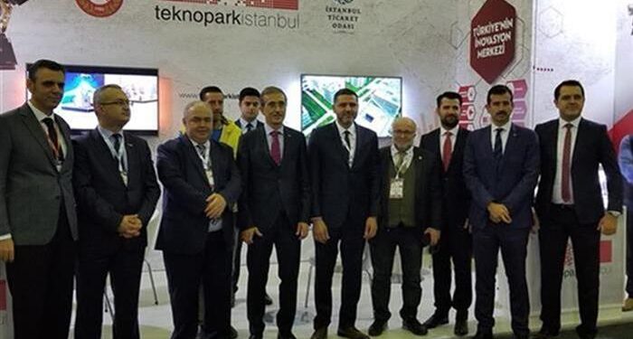 Sakin Sakin, High Tech Port