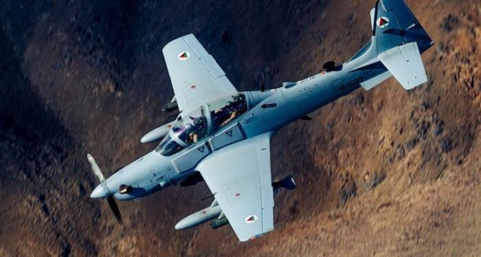 Afgan Tucano Gecelerde