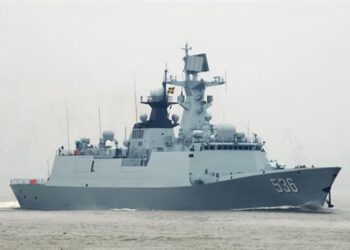 Pakistan Fırkateyni için İlk Adım