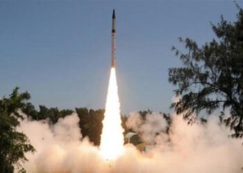 Hindistan, Nükleer Yetenekli Agni-IV Füzesini Test Etti