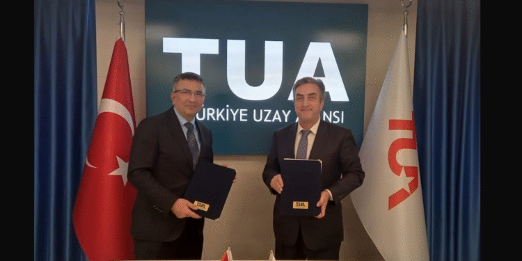 Türkiye Uzay Ajansı İki Üniversite İle Protokol İmzaladı