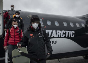 Türk Bilim Ekibi Antarktika King George Adasına Ulaştı