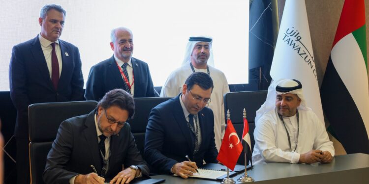 Roketsan, IDEX 2023’te İş Birliklerinin Önünü Açtı