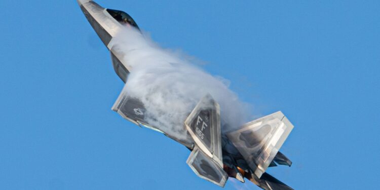 Çin Gözetleme Balonu Düşürüldü