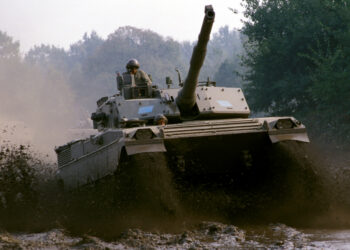 İtalya, Kara Aracı Satın Almayı Planlıyor