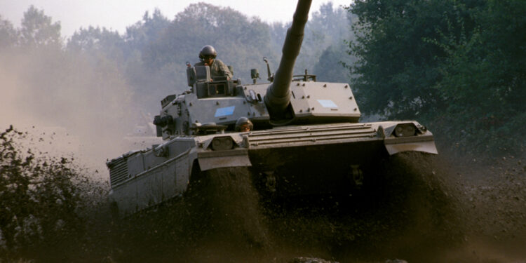 İtalya, Kara Aracı Satın Almayı Planlıyor