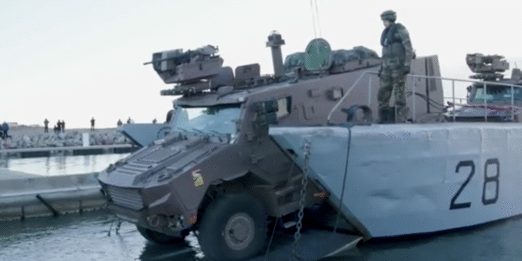 Fransa, Askeri Tatbikat Başlattı