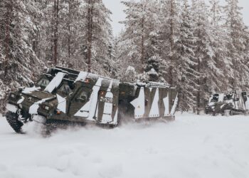 Almanya 227 Adet İlave BvS10 Satın Alıyor