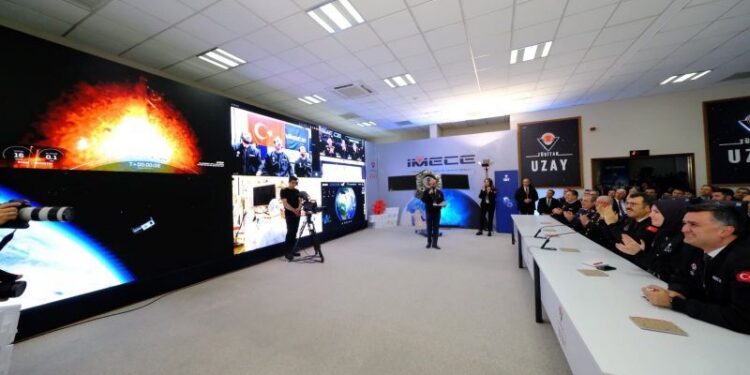 İMECE ve KILIÇSAT Uyduları Fırlatıldı