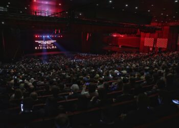 KIZILELMA Belgeselinin ilk Gösterimi İstanbul’da Yapıldı