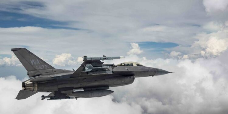 F-16’lar Ukrayna’nın Kaderini Değiştirecek mi?