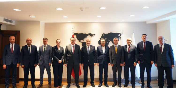 ASFAT Yönetim Kurulunda Devir Teslim Töreni Gerçekleşti