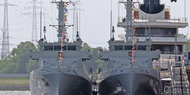 Endonezya Donanması 2 Yeni Pulau Fani Sınıfı MCMV’yi Hizmete Aldı