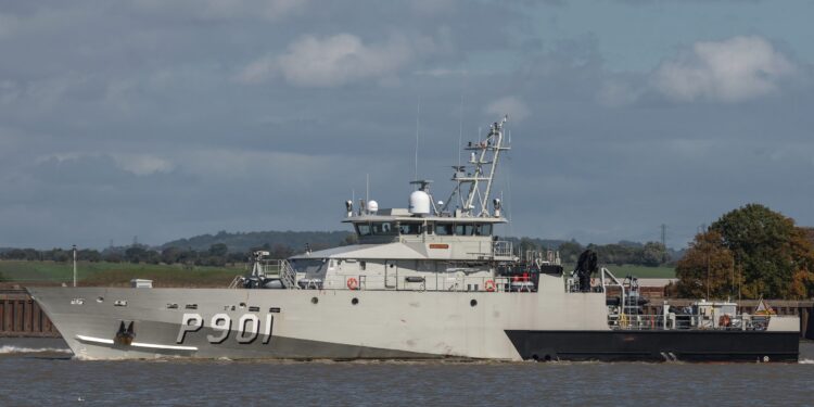 Belçika Donanması Devriye Gemisi BNS Castor’u Sergiliyor