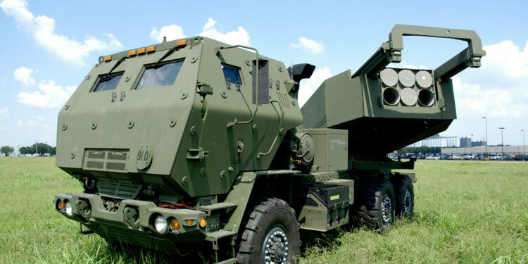 Polonya Lockheed Martin’den 486 adet HIMARS Fırlatıcı Satın Alıyor