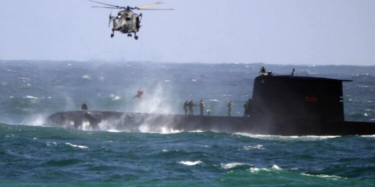 Güney Afrika Denizaltısı SAS MANTHATISI Üç Denizcisini Kaybetti