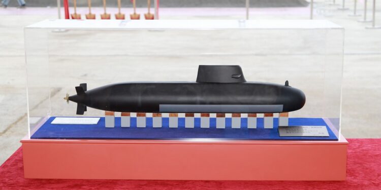 Tayvan Donanması İlk Yerli Denizaltısını Ay Sonunda Test Edecek