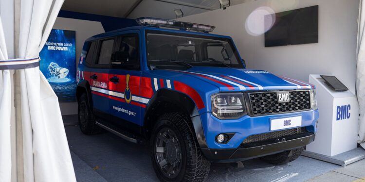 Jandarma Kamuflajlı TULGA Teknofest İzmir’de