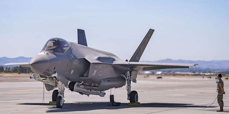 ABD Yeni Serbest Düşümlü Nükleer Bomba Geliştiriyor