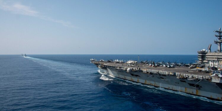 USS Dwight D. Eisenhower Uçak Gemisi Akdeniz’e Yaklaşıyor, Fransızlar İsrail Yakınlarına Savaş Gemileri Gönderiyor