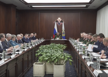 Rusya Savunma Bakanlığı Topçu Sistemleri Konusunda Çalışma Toplantısı Gerçekleştirdi