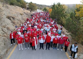 ASELSAN Ailesinden Cumhuriyet Yürüyüşü