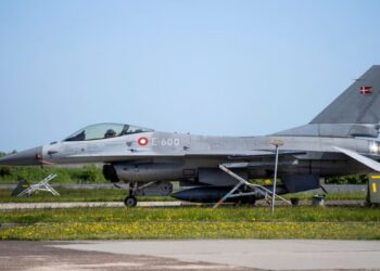Romanya, Norveç’ten F-16 Savaş Uçaklarını Teslim Almaya Başladı 