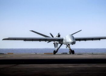 Birleşik Krallık Kraliyet Donanması Mojave İHA’sını Uçak Gemisinde Test Etti