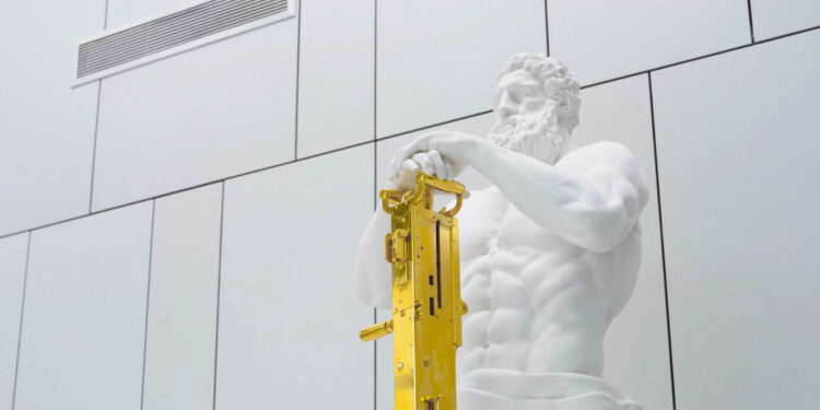 CANiK’ten Sanatla Buluşan Savunma: ART of Defence