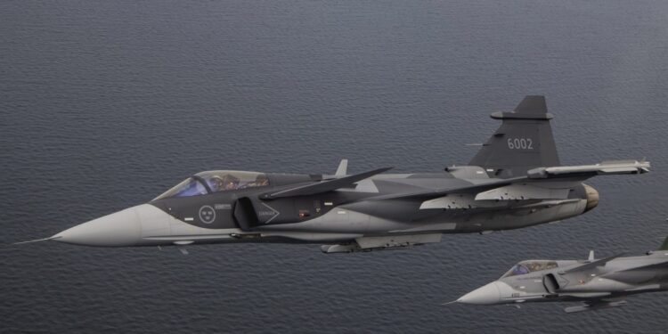 JAS-39 Gripen ile Filipin ve İsveç Savunma İş Birliği Yolunda