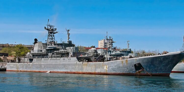 Ukrayna’nın Hedefi: Novocherkassk Çıkarma Gemisi