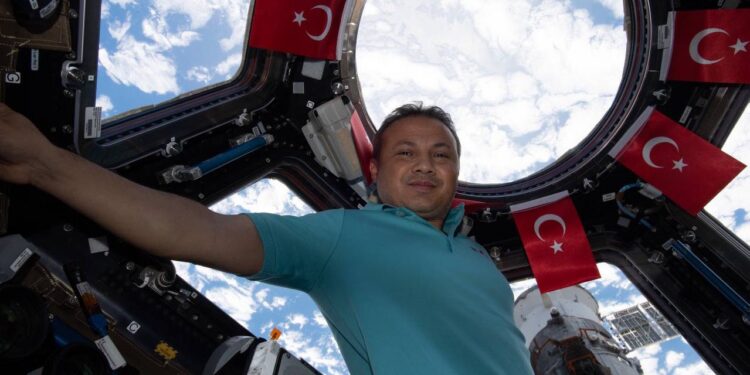 Astronot Gezeravcı’nın 10. Deneyi “UYNA” 