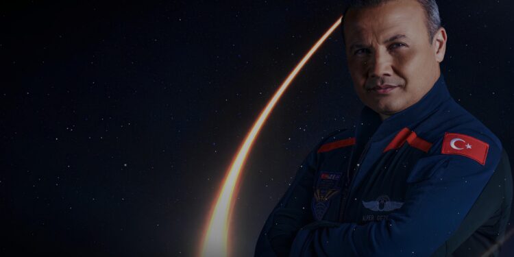 Fırlatmaya Saatler Kaldı: İlk Türk Astronot Alper Gezeravcı 13 Deney Yapacak