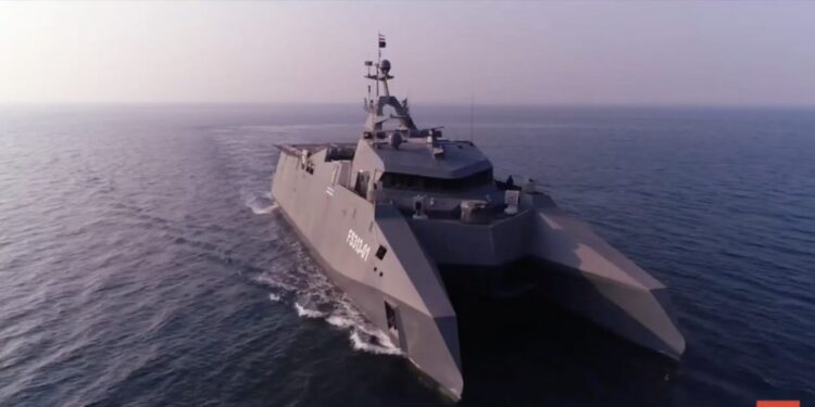 İran’ın Fütüristik Korveti “Ebu Mehdi” Muhafızlığa Başladı