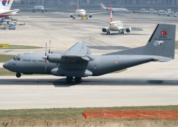 Kayseri’de Transall C-160 Askeri Uçak Acil İniş Yaptı
