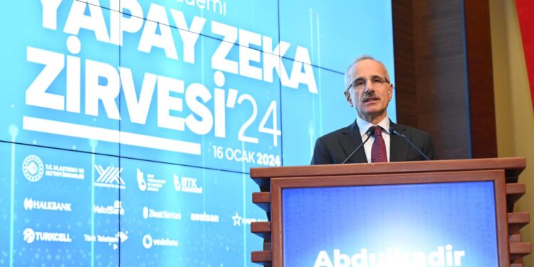 BTK ve YÖK İşbirliğiyle Üniversitelerde Yapay Zeka Dersleri Dönemi Başlıyor