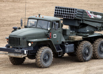 Lübnan’daki Hizbullah, İsrail’i Katyuşa Füzeleriyle Vurdu