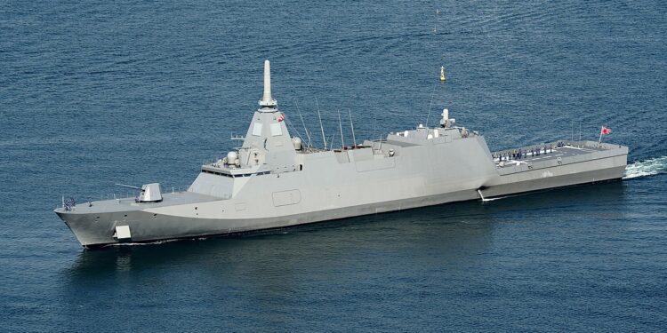 Japonya’nın Mogami Sınıfı Fırkateynleri VLS Almaya Başlayacak